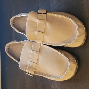 Slip on shoes